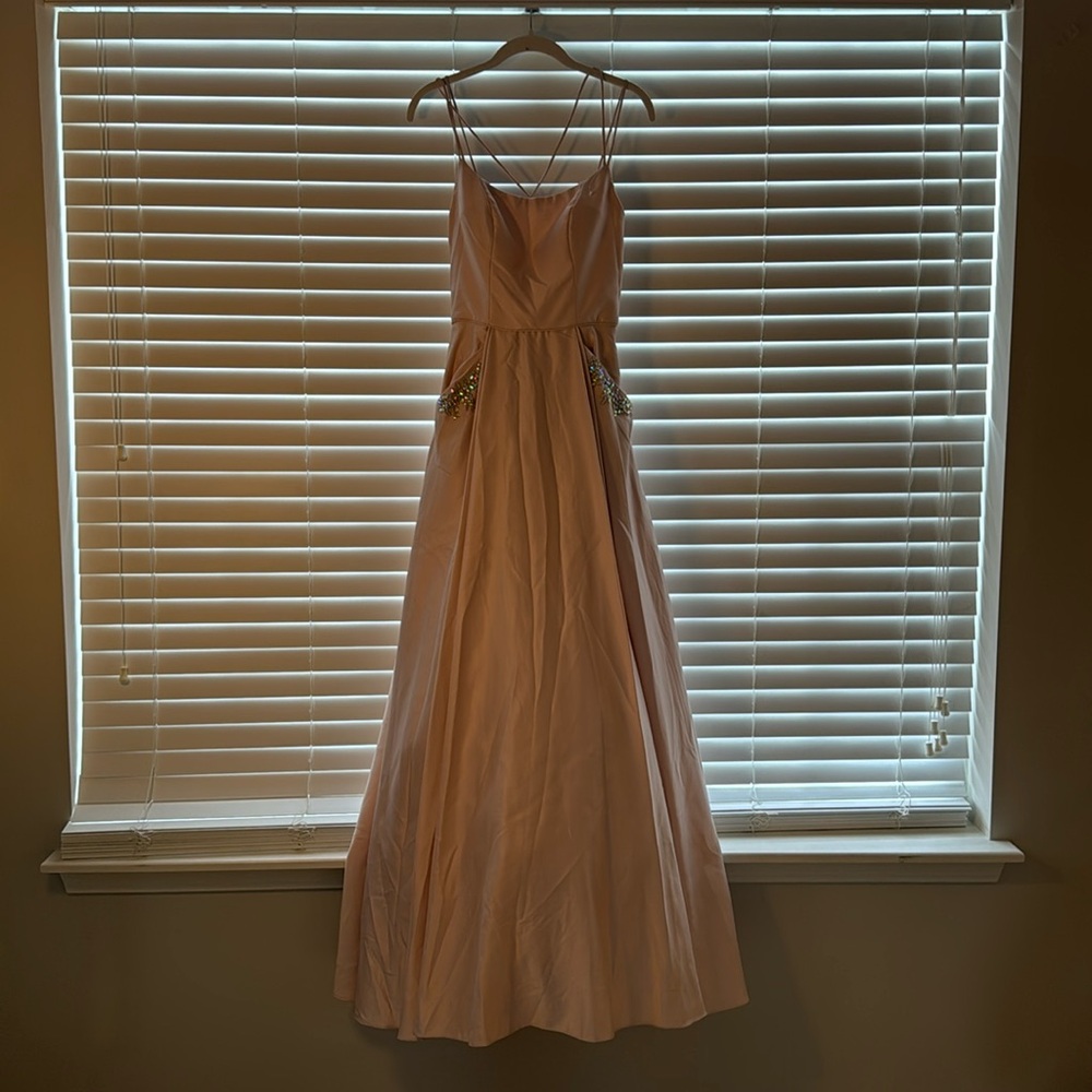 floor length champagne colored ball gown w pockets